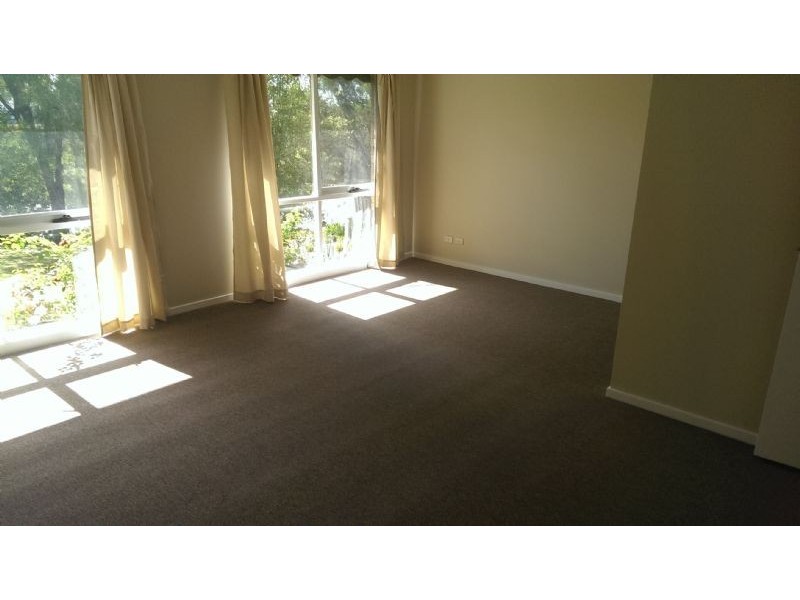 64 Edward Road, Chirnside Park VIC 3116