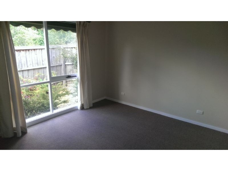 64 Edward Road, Chirnside Park VIC 3116