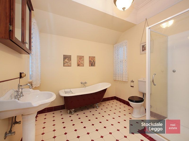 8 Baker Street, Lilydale VIC 3140