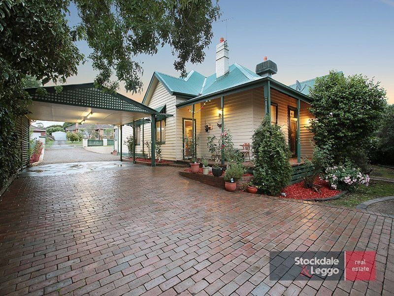 8 Baker Street, Lilydale VIC 3140