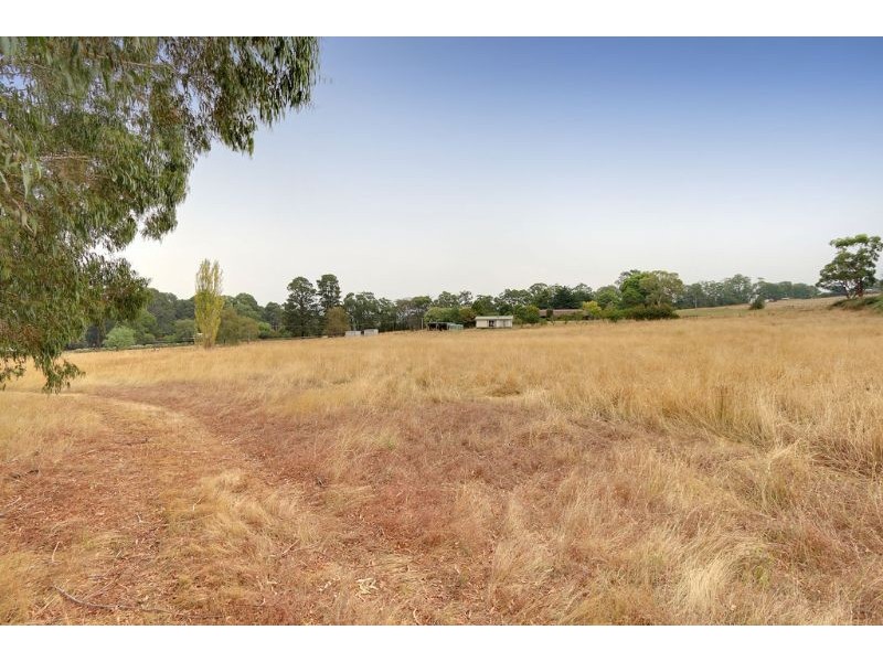 35 Progress Road, Silvan VIC 3795