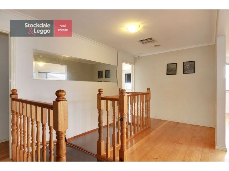 15 Drummer Hill Lane, Mooroolbark VIC 3138