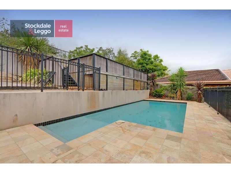 15 Drummer Hill Lane, Mooroolbark VIC 3138