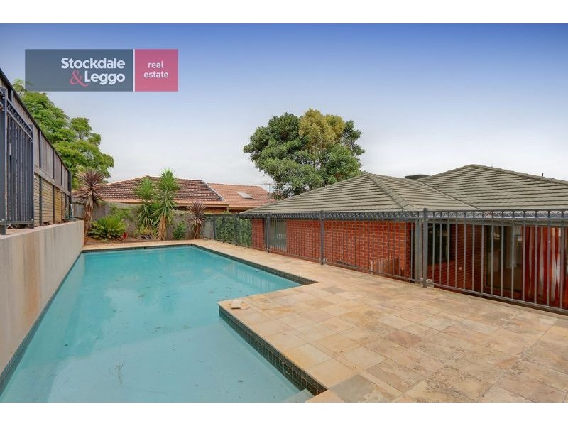 15 Drummer Hill Lane, Mooroolbark VIC 3138