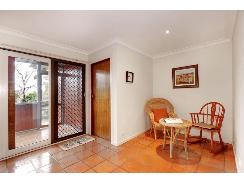 10 Avalon Grove, Ringwood North VIC 3134