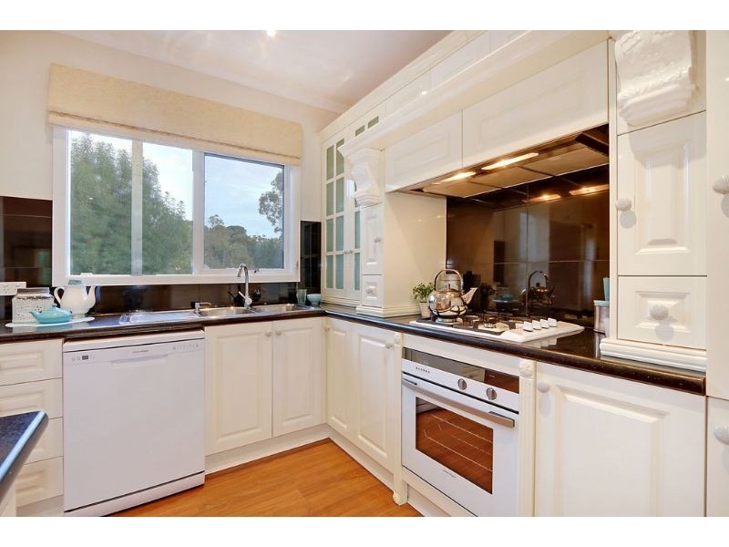 42 Mitchell Road, Lilydale VIC 3140