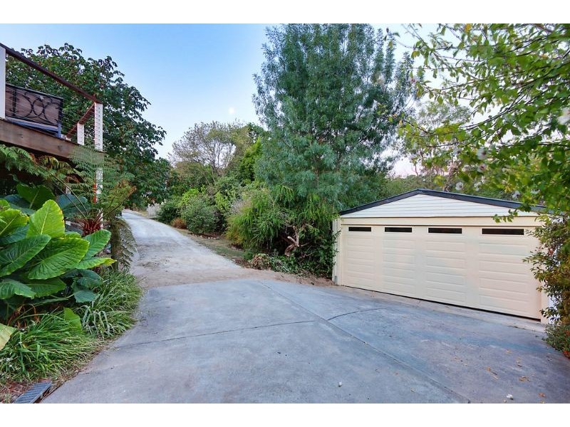 42 Mitchell Road, Lilydale VIC 3140