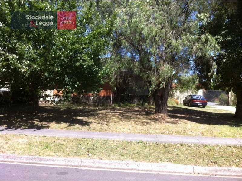 13 Gladstone Street, Lilydale VIC 3140