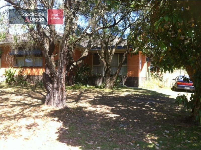 13 Gladstone Street, Lilydale VIC 3140