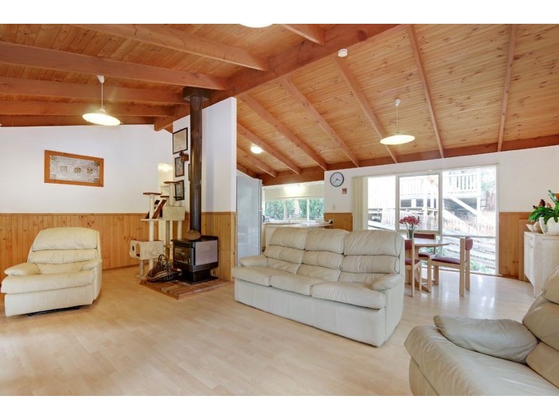 8 Marne Road, Mount Evelyn VIC 3796