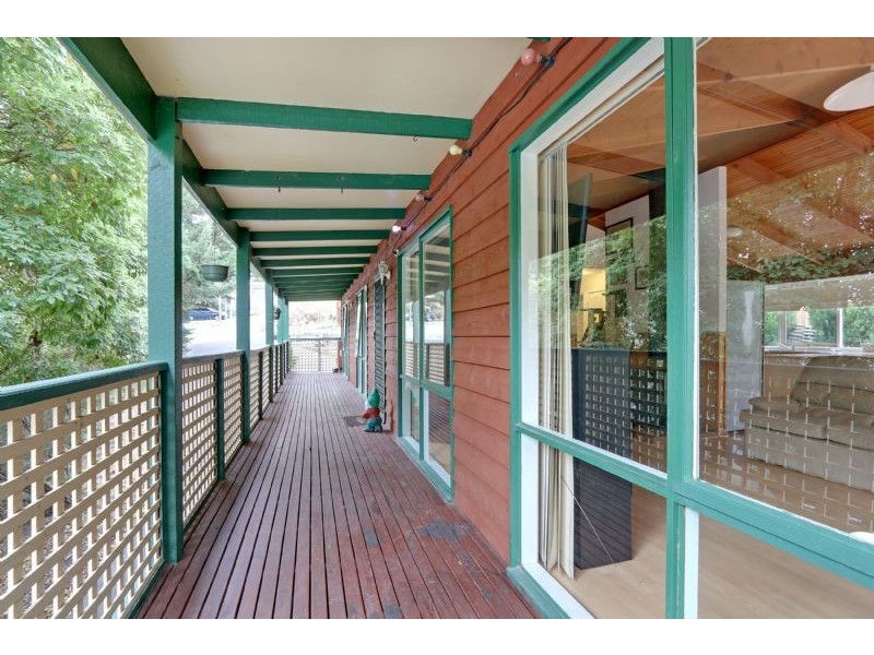 8 Marne Road, Mount Evelyn VIC 3796