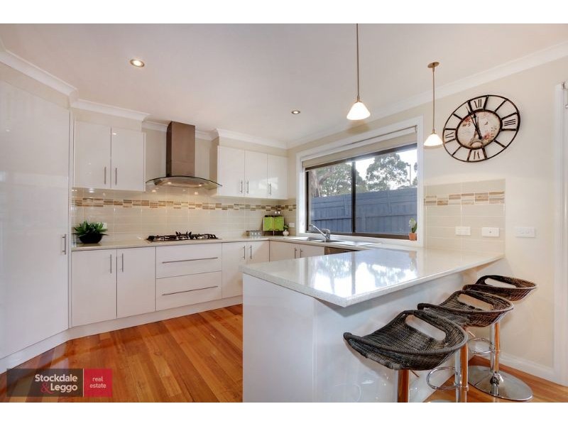 165A Cambridge Road, Mooroolbark VIC 3138