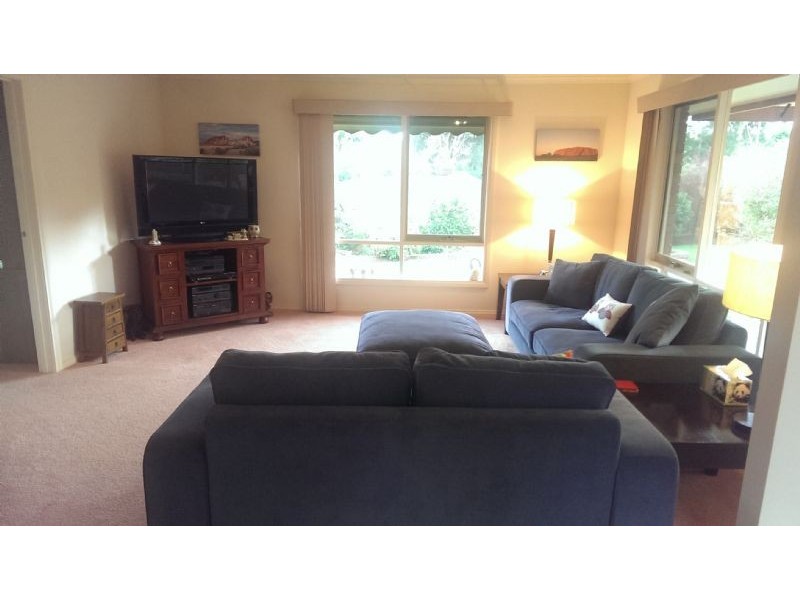 69 Eucalypt Drive, Lilydale VIC 3140