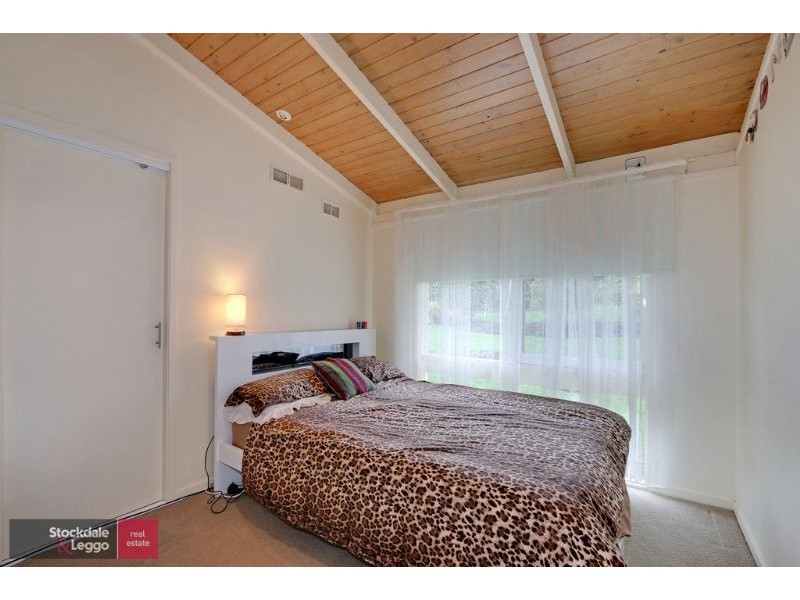 15 Stuart Road, Lilydale VIC 3140