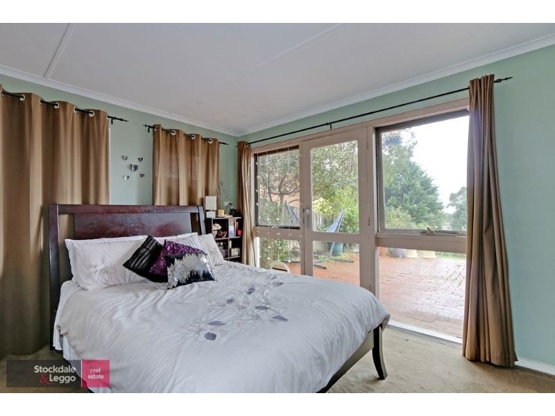 15 Stuart Road, Lilydale VIC 3140