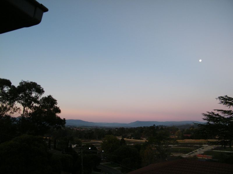 53 Rolling Hills Road, Chirnside Park VIC 3116