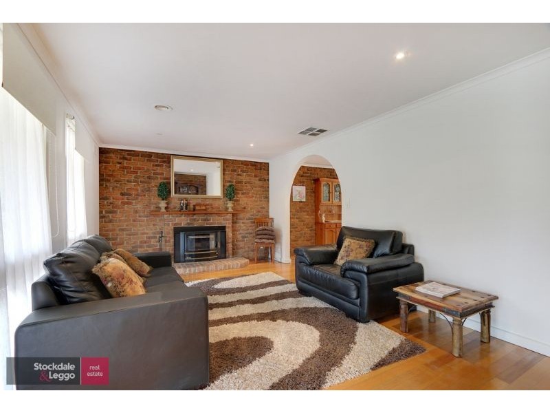 305 Warburton Highway, Wandin North VIC 3139