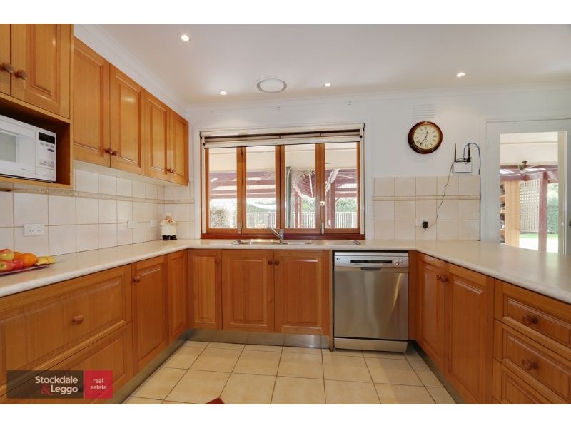 305 Warburton Highway, Wandin North VIC 3139