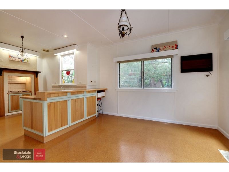 17 Stradbroke Road, Montrose VIC 3765