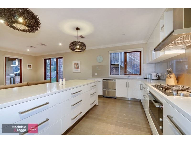 22 Grand View Grove, Lilydale VIC 3140