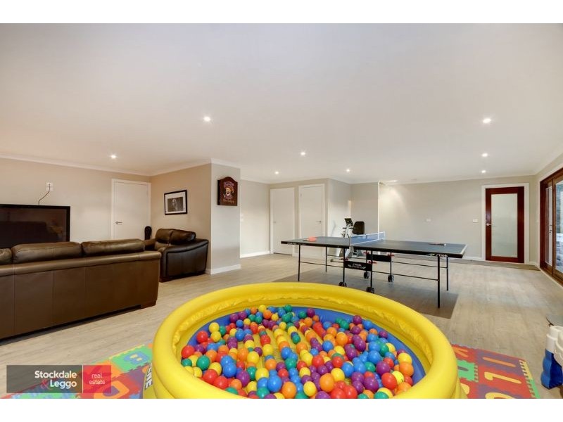 22 Grand View Grove, Lilydale VIC 3140