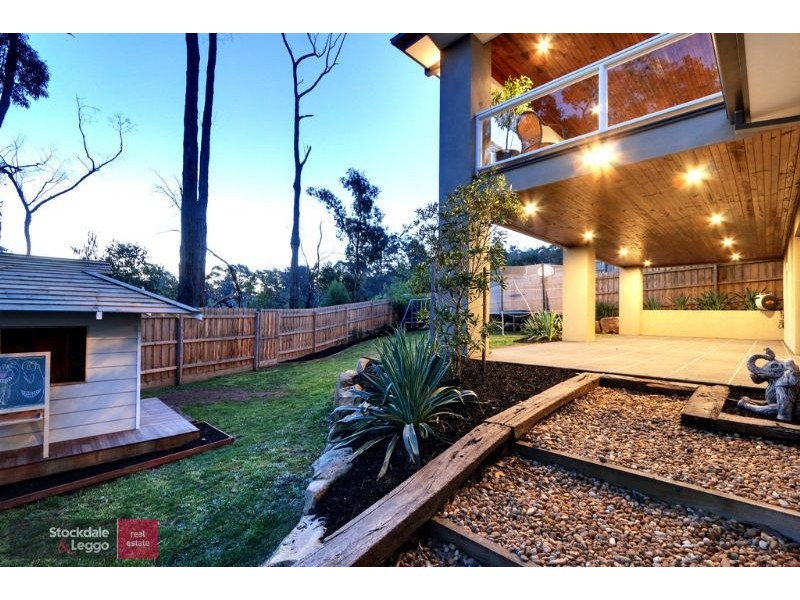 22 Grand View Grove, Lilydale VIC 3140