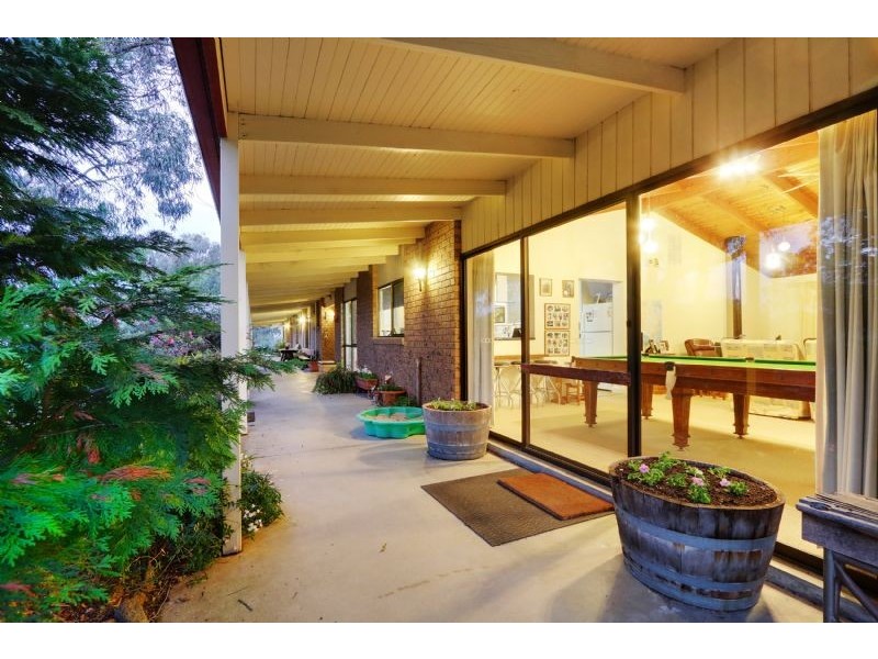 585 Victoria Rd, Gruyere VIC 3770