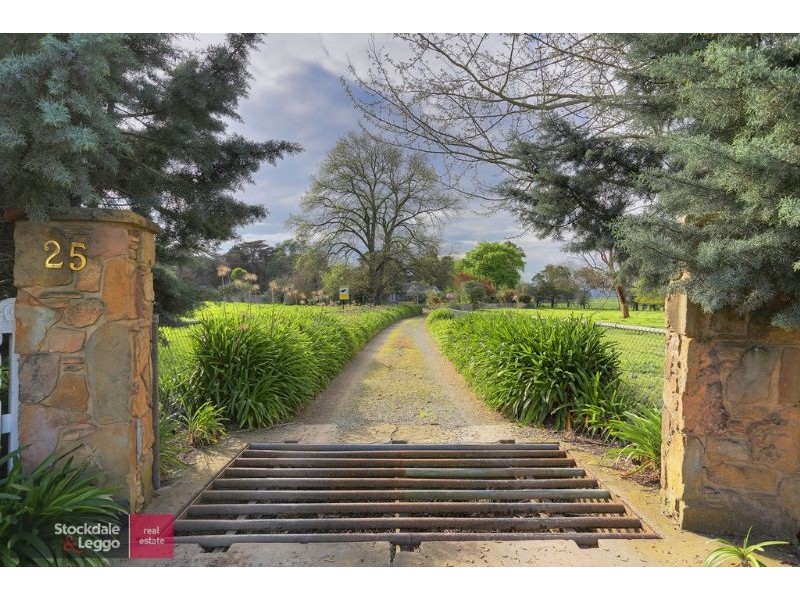 25 Macintyre Lane, Yering VIC 3770