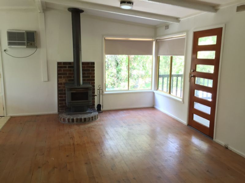 13 Timberline Road, Launching Place VIC 3139