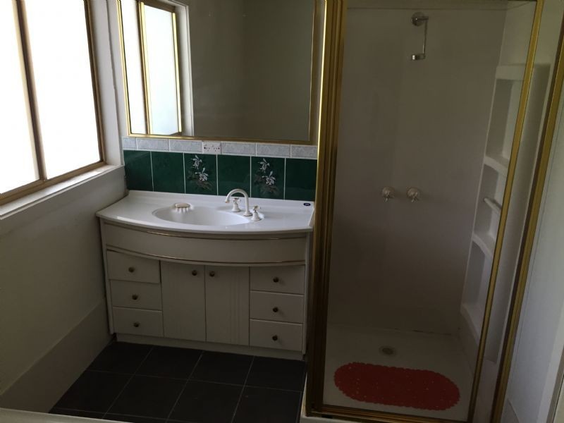 13 Timberline Road, Launching Place VIC 3139
