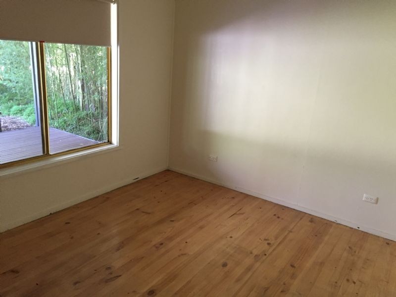 13 Timberline Road, Launching Place VIC 3139