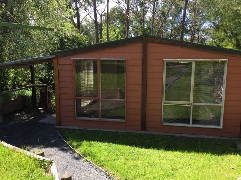 13 Timberline Road, Launching Place VIC 3139