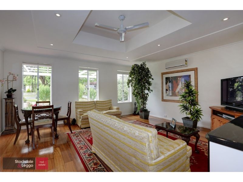 25 Blackburn Road, Mooroolbark VIC 3138