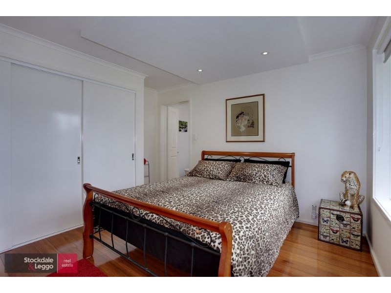 25 Blackburn Road, Mooroolbark VIC 3138