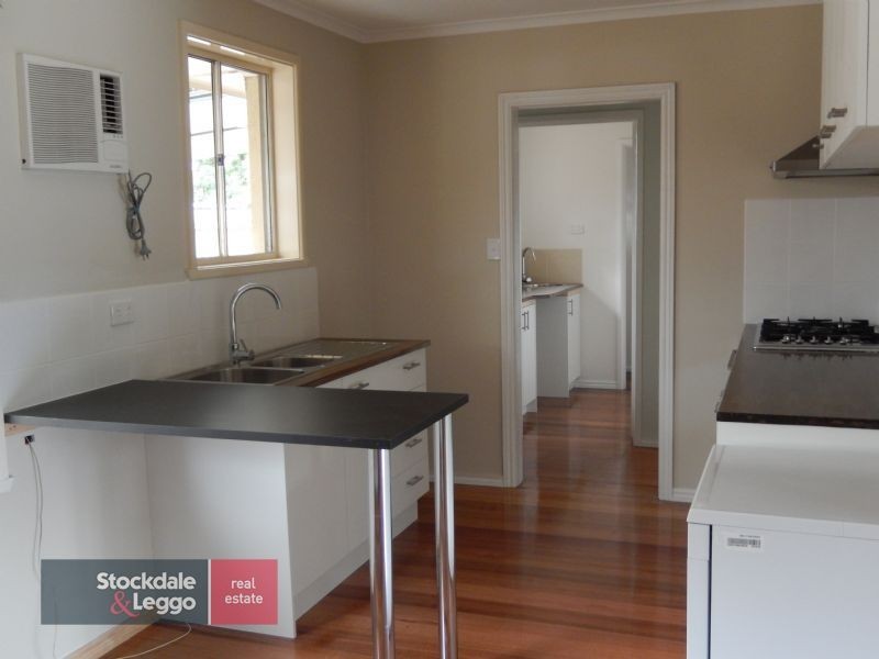 6 Kathy Court, Mooroolbark VIC 3138