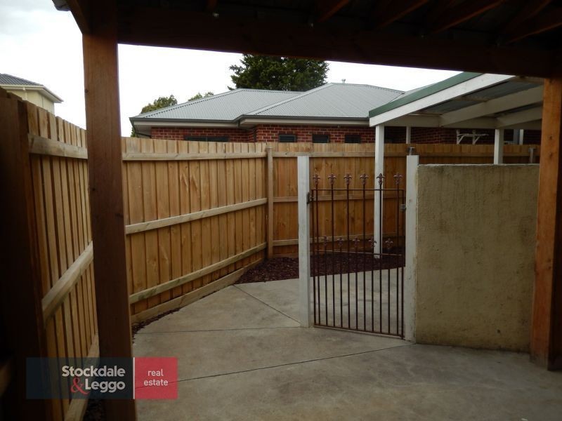 6 Kathy Court, Mooroolbark VIC 3138