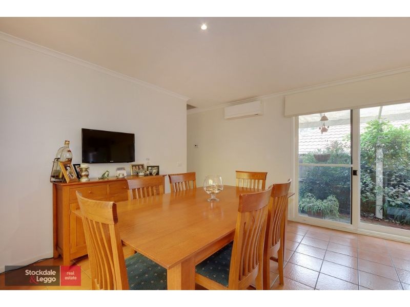 15 Commerford Place, Chirnside Park VIC 3116