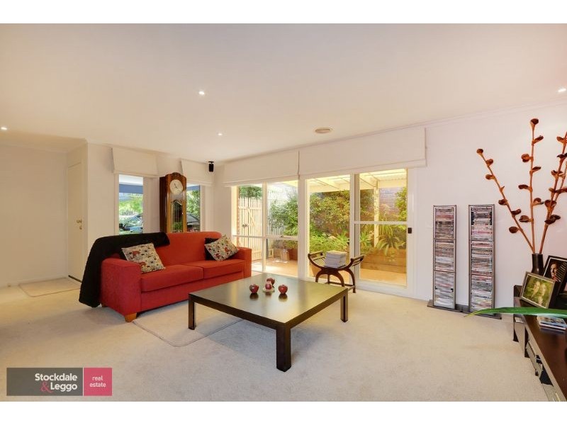 15 Commerford Place, Chirnside Park VIC 3116