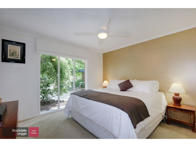 15 Commerford Place, Chirnside Park VIC 3116
