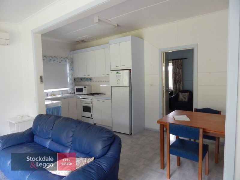 8 Evelyn Grove, Healesville VIC 3777