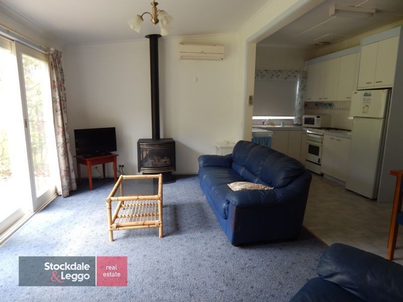 8 Evelyn Grove, Healesville VIC 3777