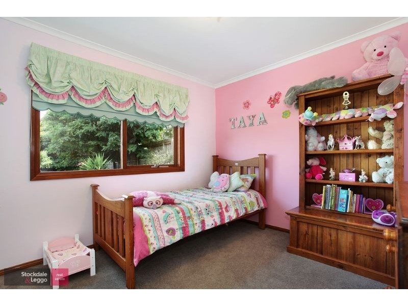 40 Bristol Crescent, Lilydale VIC 3140