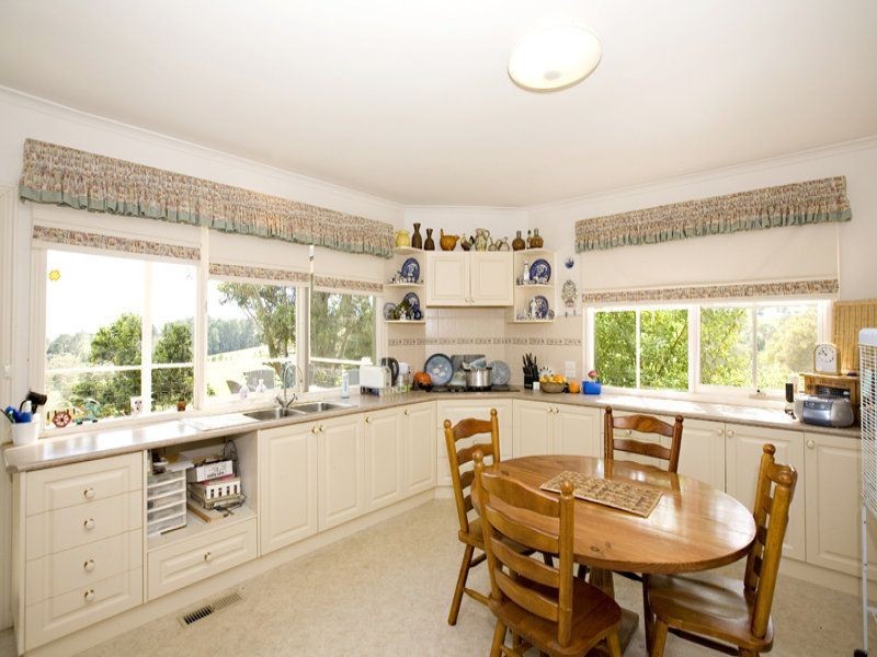 205A Victoria Road, Wandin North VIC 3139