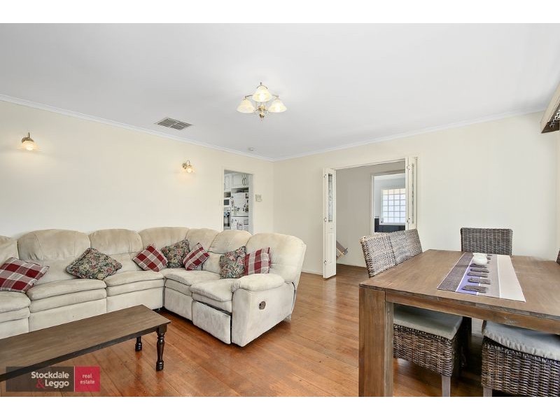 21 Blackburn Road, Mooroolbark VIC 3138