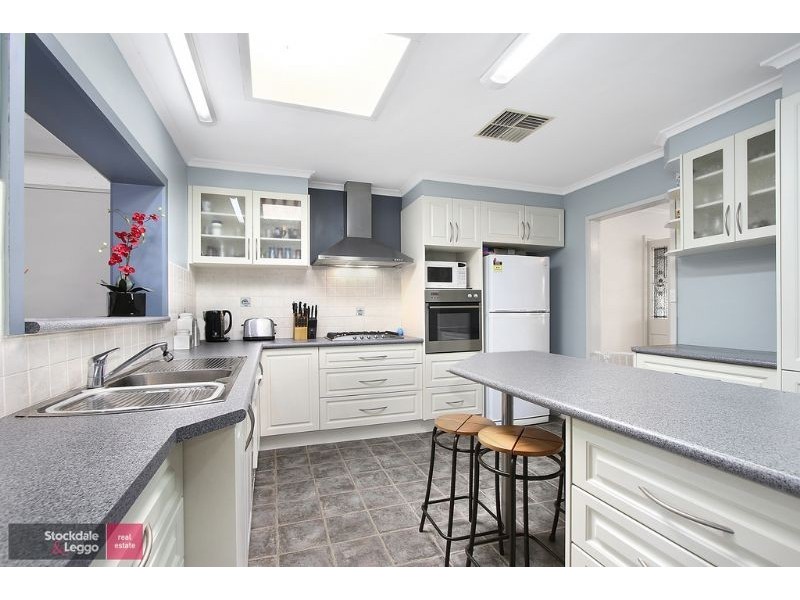 21 Blackburn Road, Mooroolbark VIC 3138