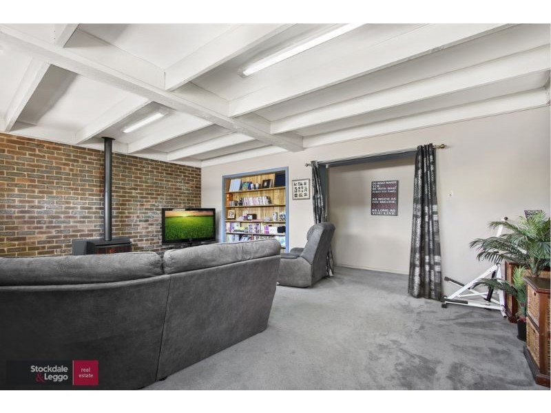 21 Blackburn Road, Mooroolbark VIC 3138