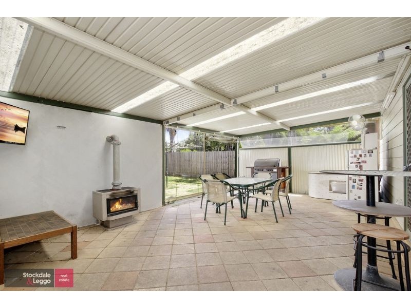 21 Blackburn Road, Mooroolbark VIC 3138