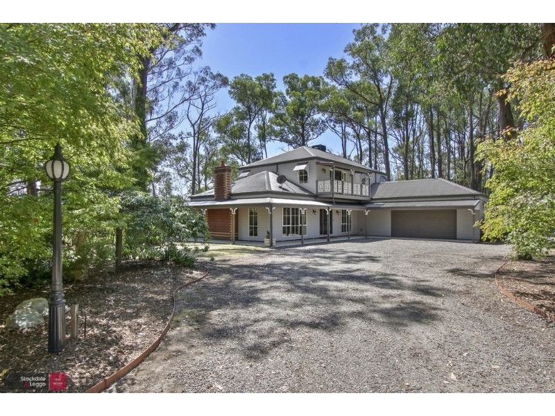 24 Rodger Road, Wandin North VIC 3139