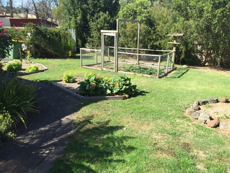 22 Eucalypt Drive, Lilydale VIC 3140