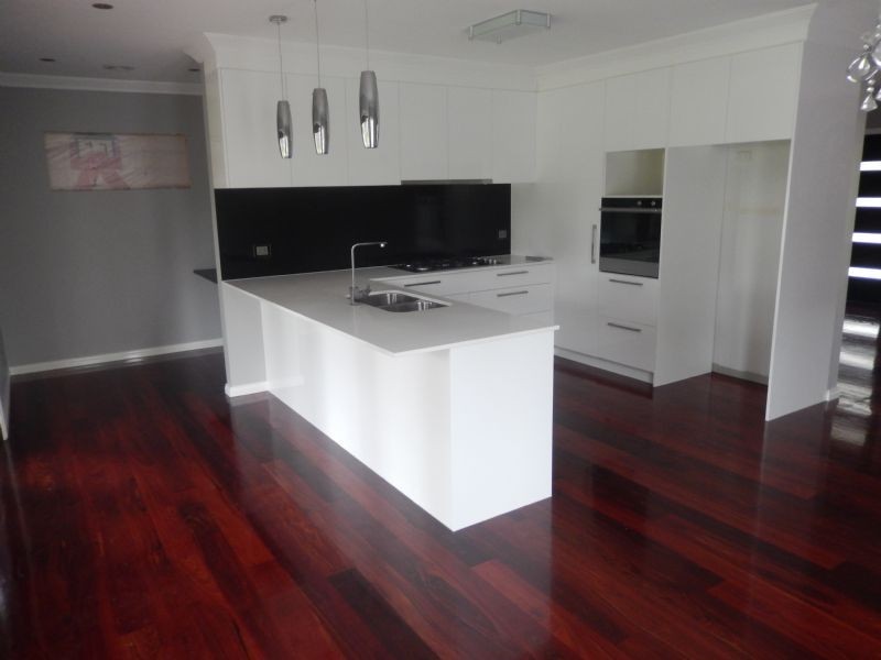 5 Dumosa Avenue, Croydon VIC 3136